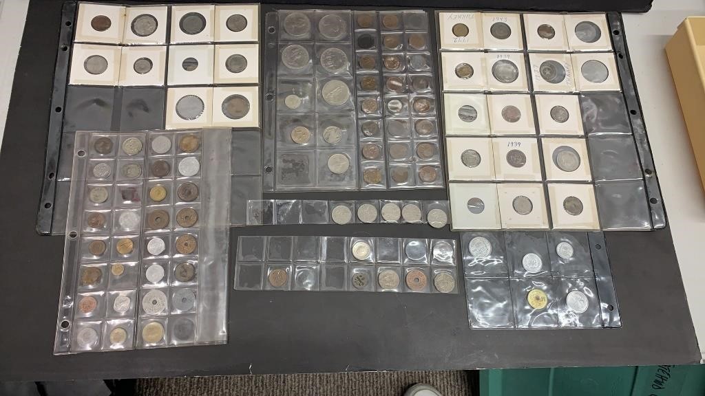 Assorted World / Foreign Coins, couple of US