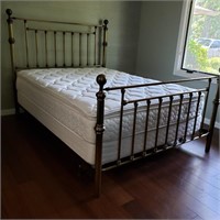 Queen Size Jamison Bed w/ Frame
