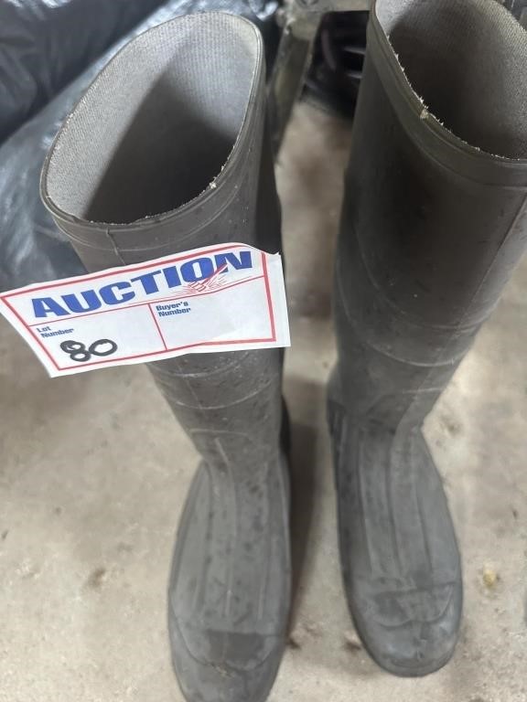 Size 6 Rubber Boots