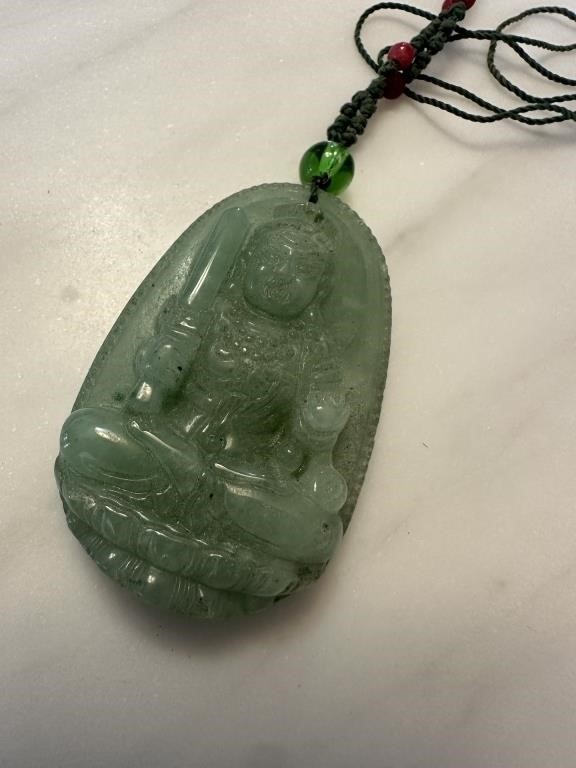 CHINESE CARVED BUDDHA PENDANT NOTE