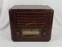 Silvertone Sears Mid Century 6425 Tabletop Radio