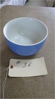 VINTAGE BLUE CERAMIC 7.5" MIXING BOWL