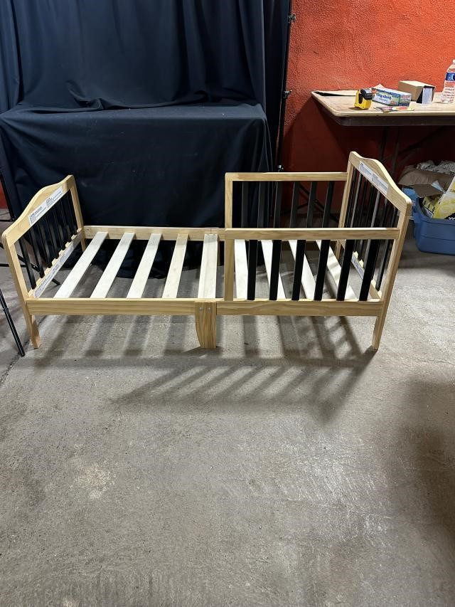 Small Toddler Bed Frame