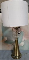 43 - NEW WMC TABLE LAMP W/ SHADE (T77)