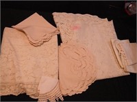 Group of linens: two Quaker lace tablecloths