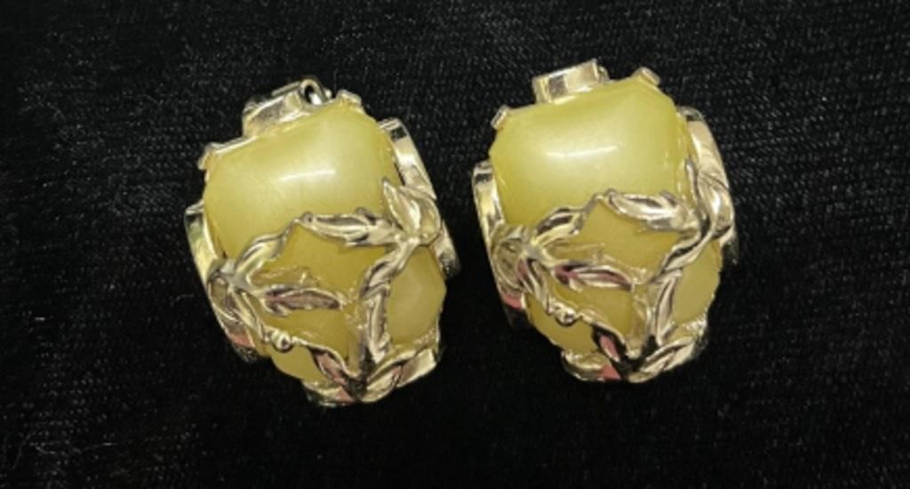 Matching Yellow Lucite Leafy clip on earrings