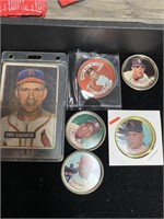 VINTAGE BASEBALL CARD & MEDALLIONS