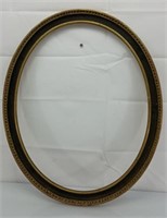 Oval wooden picture frame 16"x 20
