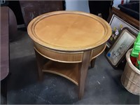 28" Wooden Drum Table