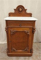 VICTORIAN LIQUEUR CABINET