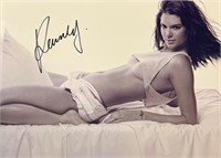 Autograph COA Kendall Jenner Photo