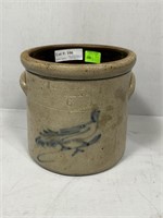 Salt Glaze Crock 8" H x 8.5" D - #6 New York with