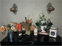 FLORAL DECOR, CANDLES, SCENTSY LAMP, &