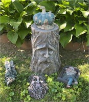 Lot Of Yard Decor