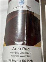 $20.00 Confort Bay Area Rug 39 inch X 50 inch