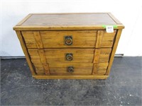 SOLID WOOD 3 DRAWER CHEST 1'5"x3'2"x2'8"