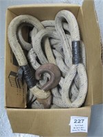 LARGE TOW  ROPE WITH HOOKS