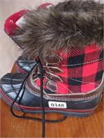 Ladies Insulated Tamarack Snow Boots sz 7