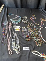 Random Costume Jewelry Pieces