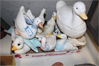 LARGE LOT OF WHITE DUCKS