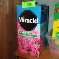 NEW BOX MIRACID ACID LOVING PLANT FOOD