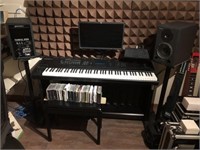 Kurzweil Piano, Roland Speakers, Software