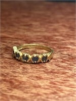 14k Yellow Gold Ring Size 8 Blue Stones