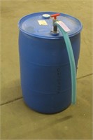 Liquid Ice Melt Poly Barrel w/Hand Pump