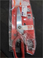 Milwaukee jobsite scissors