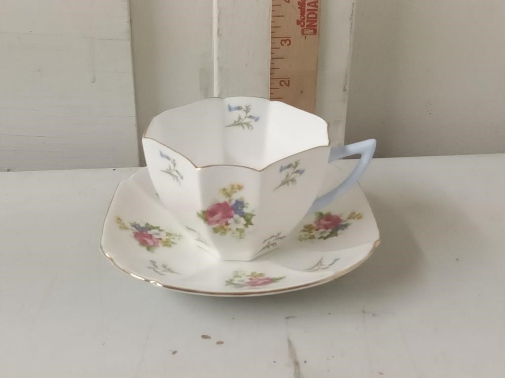 Shelley china pink roses cup & saucer