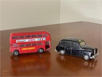 London Transport Routemaster Bus & Budgie Model