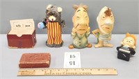 Novelty Figures & Vintage Card Game