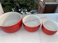 Set of 3 vintage nesting Hall's Kitchenware