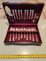 "1847" Rogers Brothers Eternally Yours Flatware