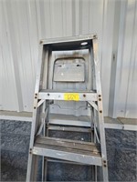 6' ALUMINUM STEP LADDER