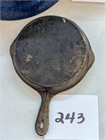 Wagner 4.5" Cast Iron Skillet