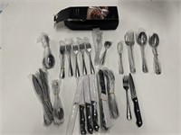 52 Pcs Stainless Steel Silverware Set $60