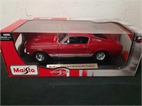 Special edition Maisto 1:18 Scale Diecast 67 Ford