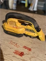 DeWalt Cordless Vacuum with Battery