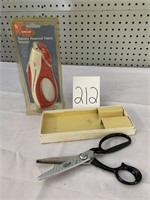 PINKING SHEERS / ELECTRIC SCISSORS
