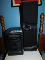 JVC shelf stereo with 2 speakers, 6 disc