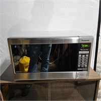 Working Panasonic microwave