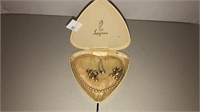 Vintage pearl necklace and earrings in Laguna case