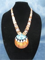 N/A Turquoise Inlaid Stone Necklace