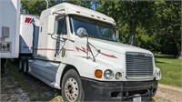 2000 Freightliner Century Class Semi 6x4