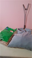 Clothes Pins and Clothes Line Pin Holder Bag