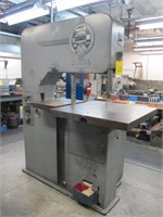 DoAll Vertical Band Saw Model 3618