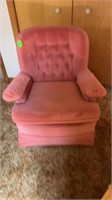 VINTAGE SWIVEL ROCKER CHAIR MADE BY STYLE CRAFT