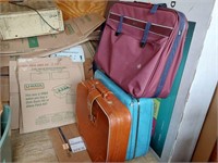 3 suitcases