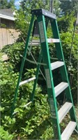 FOLD OUT METAL LADDER, 6 FOOT